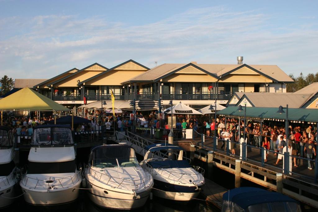 Surfers Paradise Yha Southport Экстерьер фото