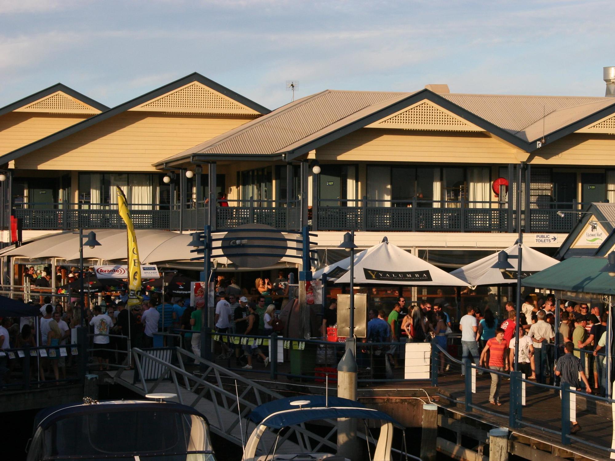 Surfers Paradise Yha Southport Экстерьер фото